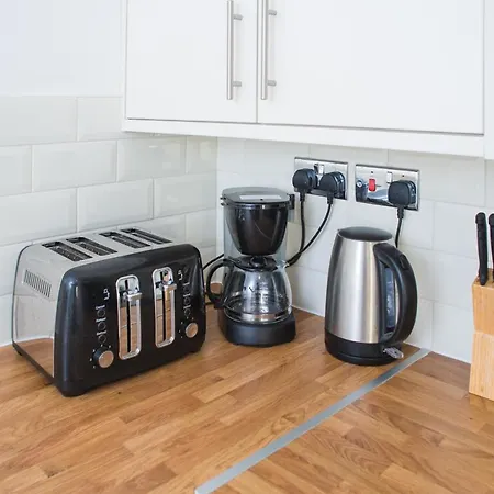 Apartman Mycityhaven - 3 Bedroom Shirehampton Flat Near Avonmouth & M4